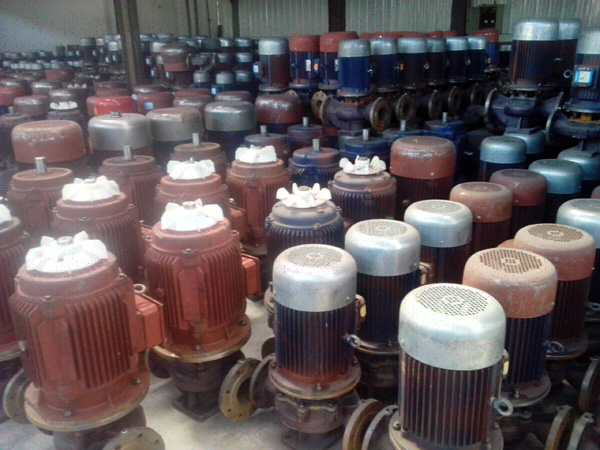 ���͹ܵ��x�ı�